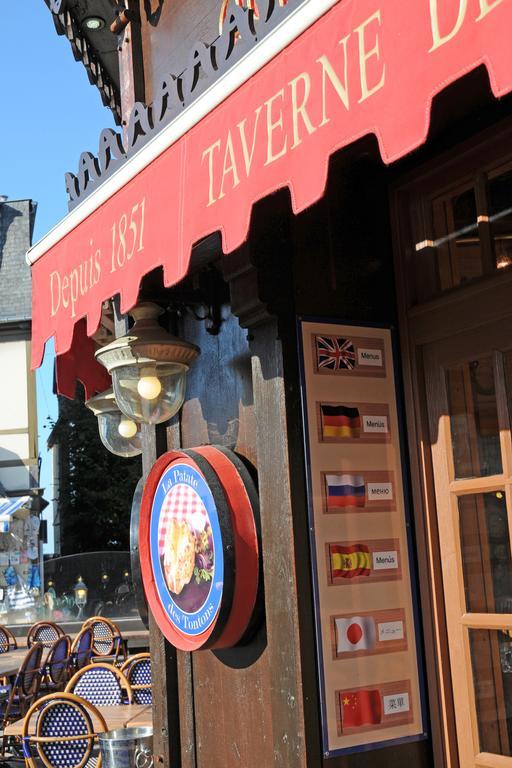La Taverne Des Deux Augustins Étretat Exterior foto